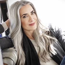 Manon Crespi Rare & Beautiful