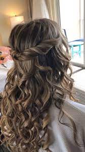33 Beautiful Hairstyles Quince Hairstyles Hair Styles Down Hairstyles