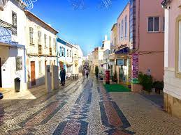 However, it is also a town full of history and the monuments and architecture which take us back to. Lagos Portugal Playas Que Ver Y Alojamientos 2021