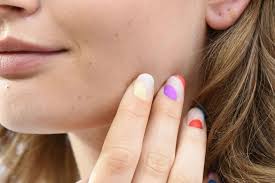 C`est pourquoi nous recommandons ces 5 marques de vernis à ongles disponibles dans aliexpress, comme vous pouvez le voir dans les commentaires. Nail Art Semi Permanent Osez La Difference Identite