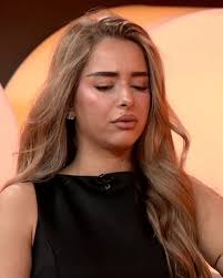 "Tu ardh në Kosovë kena bo aksident në Kroaci, motra edhe nana kanë vdek"/  Mes lotëve blogeria Elijona Binakaj flet për humbjen tragjike që ka pasur  në jetë