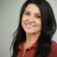 Sara Coen's Instagram, Twitter & Facebook