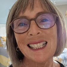 Can I substitute butter with butter flavor Crisco when making cookies?