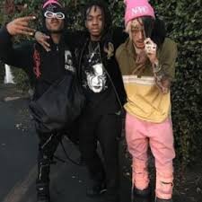 Reiseziele sänger bands liebe meines lebens mädchen bilder. Lil Tracy In Dis Bih Bih Lyrics Genius Lyrics