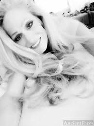 Shawnee Desiree Sullivan