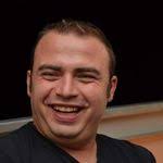 Daniel Kloshen's Instagram, Twitter & Facebook