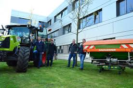 In unserer funktion als moderner. Neue Landmaschinen Bieten Unseren Agrartechnikern Mehr Praxisnahe Fh Munster