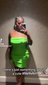 Nothing but love! I am 51 years young and still wear heels to the club 👠  #fittothecorewithangelq #fithooper #smartweightedhulahoop #heels  #greendress @Rae Christine