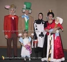 Alice in wonderland (costume tutorial). Coolest Homemade Alice In Wonderland Group Costume Ideas