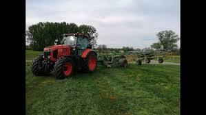 Kaufen sie gebrauchte maschinen von der nr. Bauer Michi Erste Erfahrungen Mit Dem Neuen Kubota M7173 Premium Kvt Landwirt Com Youtube