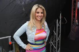 Weitere ideen zu beatrice egli, beatrice egli bilder, frau. Beatrice Egli Fanpage On Instagram Hey Ihr Lieben Ich Wunsche Euch Schon Mal Eine Gute Nacht Und Ein Guten Start In Den Beatrice Egli Neuer Tag Instagram