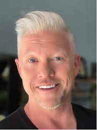 Lance Lockwood's Instagram, Twitter & Facebook