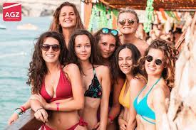Aquarius situated directly at the beach, aquarius is your go to destination to hop into the sea in between dancing sessions. Austria Goes Zrce Osterreich Feiert Gemeinsam