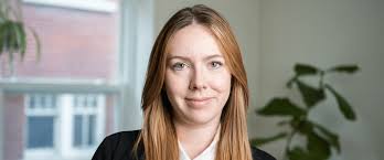 Lydia Dobson's Instagram, Twitter & Facebook