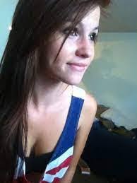 Holly Sikes's Instagram, Twitter & Facebook