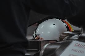 Vettel declined to give any details of his stake in the company, which trades as aston martin lagonda global holdings plc on the london stock exchange. Formula 1 Videos Sebastian Vettel Takes His Marks At Aston Martin F1 Today24 News English