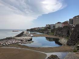 Wrapped around a rocky promontory, delightful sinop is a town of superlatives. Beatiful Sinop Bild Von Sinop Sinop Province Tripadvisor