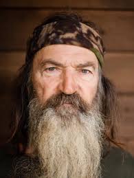💔 The Legendary Duck Dynasty' star Phil Robertson has been pronounced dead  at 79 following Alzheimer's diagnosis.