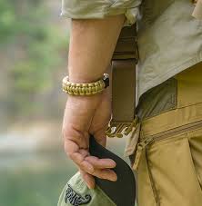 Primarily, we use paracord for our knot projects such as paracord bracelets, lanyards, keyfobs survivor quickie made for super emergency use. Survival Bracelet Paracord Helikon Tex