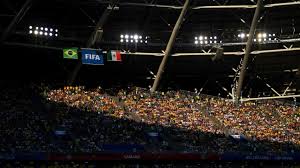 Em 2014 e 2018 transmitiu a copa do mundo da fifa no brasil e na rússia, respectivamente, com ampla cobertura e em hdtv. Mexicanos Cantam Alto Em Samara Mas Provam Do Proprio Veneno Contra O Brasil Ole Esportes Home