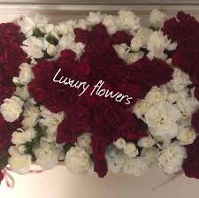 From beautiful waterford vases to luxury roses in a box, your recipient is sure to be pleasantly surprised! Luxury Roses Dubai Home Facebook