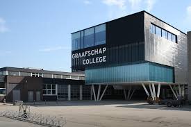 Grafisch ontwerpster help ik je zichtbaar worden met een origineel logo/huisstijl die perfect aansluit bij jouw wensen. Graafschap College Na Aanbesteding Weer Terug Bij Achterkamp Achterkamp Samen Bewust Veilig