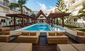 Playa del carmen, a popular beach vacation spot in mexico, is just a short drive from cancun. Hm Playa Del Carmen Playa Del Carmen Mexiko Offizielle Website