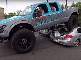 Maximum loaded trailer weight (lbs.) Neben Diesem Ford F 350 Mega Raptor Wirken Alle Anderen Raptoren Niedlich