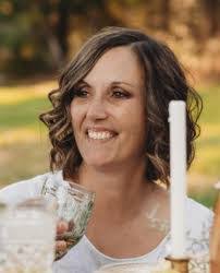 Shawna Graham's Instagram, Twitter & Facebook