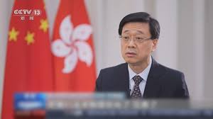 合資格受惠人士首次申請的行政費由香港特別行政區政府資助。 樂悠咭無需啟動 ， 只需透過現有的八達通增值渠道增值多於港幣50元即可使用 ， 增值時會即時扣除港幣50元可退還的按金。 何時使用樂悠咭享用優惠 å³æ—¥ç„¦é»ž 60è‡³64æ­²äººå£«æ˜Žå¹´äºŒæœˆèµ·å¯2å…ƒä¹˜è»Š
