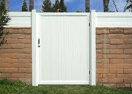 Benefits of a custom steel gate: Custom Vinyl Gates Los Angeles Ca Buy Gates Simi Valley Valencia Gates Manufacturer