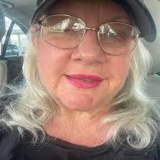 Childhood memories of visiting a donut shop in Gardena