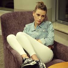 Bollywood Celebrity Style In 2020 Celebrity Style Celebrity Outfits Style