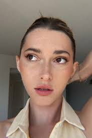 Madeleine White's Instagram, Twitter & Facebook