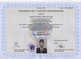 Dalam program ni korang akan belajar banyak pasal chemistry, biology, medicine and business. Bachelor Of Laws Danny Gaida Tera Elgar