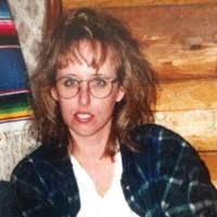 Lisa Macomber's Instagram, Twitter & Facebook