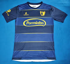 Conheça o trofa saúde famalicão, uma unidade hospitalar privada de referência no norte do país. Famalicao Away Football Shirt 2018 2019