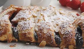 Recette Tresse Feuilletee Chocolat Fraises En Video Recette Feuillete Chocolat Tresse Feuilletee Feuillete