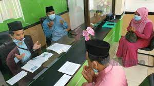 Di sini saya sertakan bukti bahawa majlis agama islam wilayan yala cawangan betong diiktiraf jika dirujuk pada sijil nikah & kad nikah di bawah, pernikahan tersebut berlangsung pada tahun 2006. Akad Nikah Hanya 15 Minit Metrotv