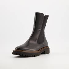 Diese stiefeletten von paul green beeindrucken mit einer traumhaften verarbeitung aus mittelbraunem veloursleder. Paul Green Stiefeletten Boots 9836 008 Schuh Mucke