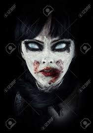 Find the best scary zombie wallpaper on getwallpapers. Scary Zombie Frau Mit Weissen Augen Und Blutigen Mund Lizenzfreie Fotos Bilder Und Stock Fotografie Image 40818306