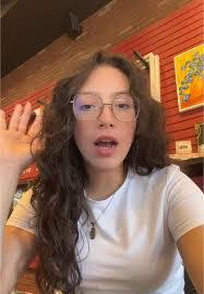 Michelle Bruning's Instagram, Twitter & Facebook