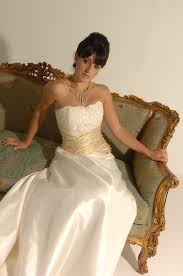 Check spelling or type a new query. Vestiti Da Sposa Fai Da Te