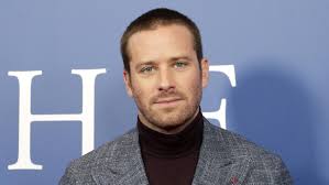 Armie hammer has checked into treatment. Armie Hammer Auch Sein Management Wendet Sich Nach Kannibalismus Skandal Von Ihm Ab