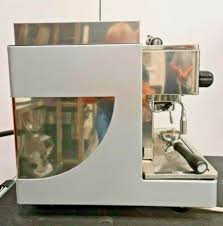 Moreover, the la marzocco linea series group 3 is easily operated, enabling you to effortlessly prepare a pot with confidence. Buying A Used Espresso Machine Grinder Setup