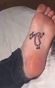 Tattooing is one of the traditional arts but now days the popularity of geometric tattoo is increasing. Ink Fans Show Off Their Shocking Sole Tatts But At Least They Are Easily Hidden