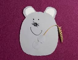 Wir Prickeln Eine Waldmaus Und Feiern Das Herbstfest Maus Basteln Basteln Herbst Diy Bastelideen Kinder