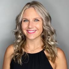 Belle Owens's Instagram, Twitter & Facebook