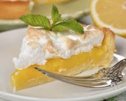 Tarte Au Citron Meringuee De Ma Grand Mere Recette En 2020 Tarte Au Citron Recette Tarte Au Citron Recette Tarte