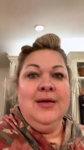 Uh, yeah…I’M COLD TOO. #fyp #melissaradke #momsoftiktok #relationshipgoals  #daddysgirl